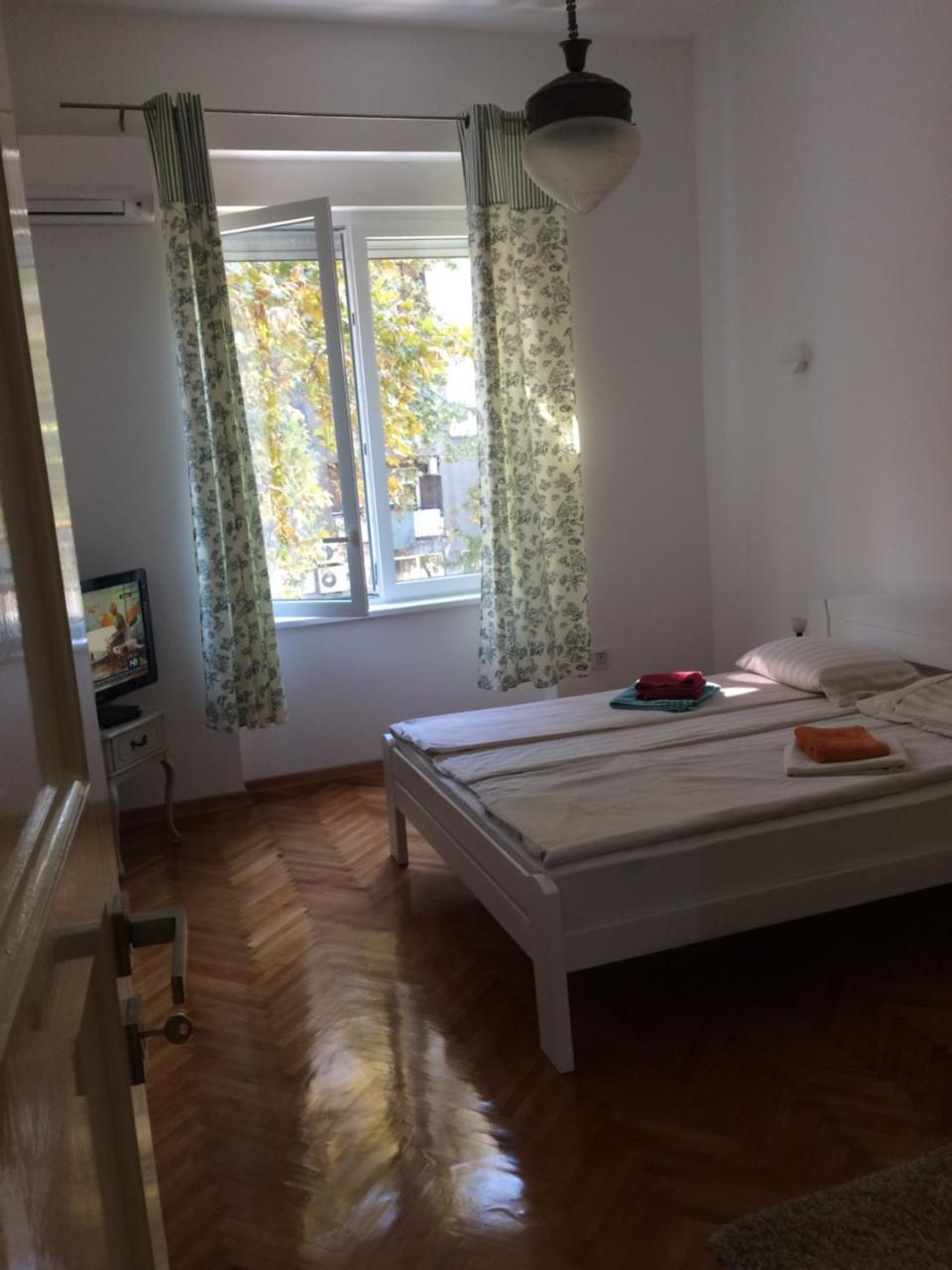 Cricket Park Hostel Belgrade Luaran gambar
