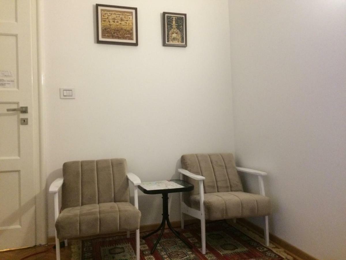 Cricket Park Hostel Belgrade Luaran gambar